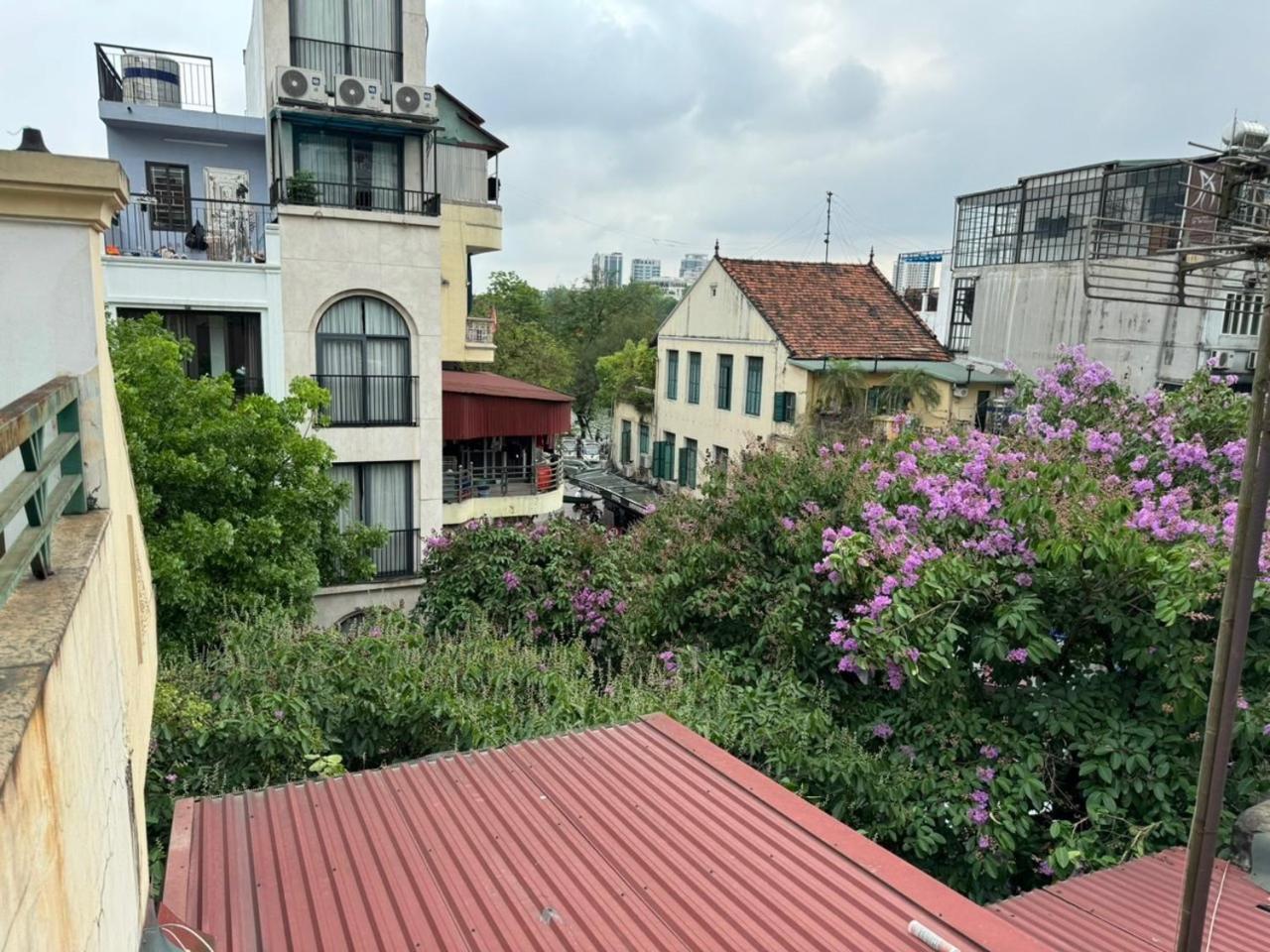Quynh Moon Homestay Ханой Екстер'єр фото